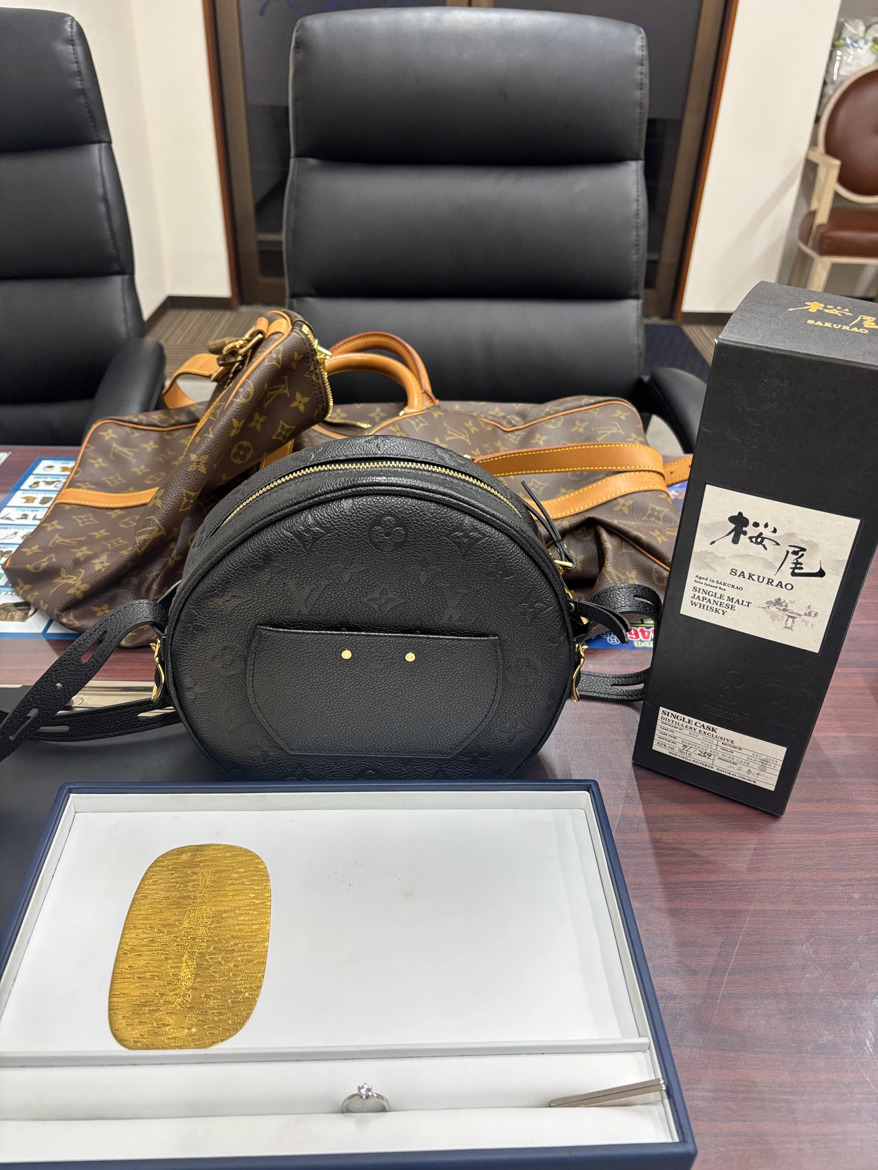 【西脇市・多可町・三田市】K24純金小判・ルイヴィトン・限定ウイスキーを高価買取!地域最高水準の買取価格に挑戦する買取本舗あいみつや のサムネイル